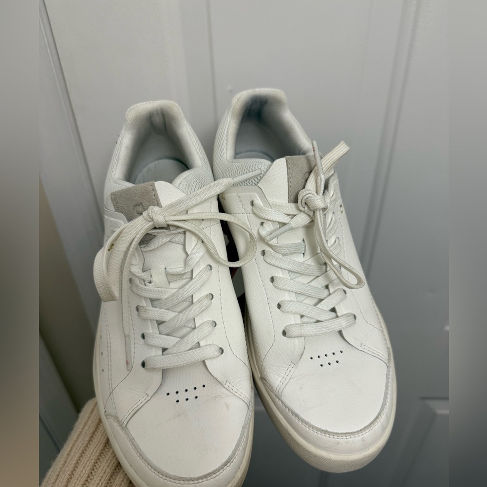 On The Roger Centre Court Women’s White Tennis Shoes Size 8 - Picture 4 of 9